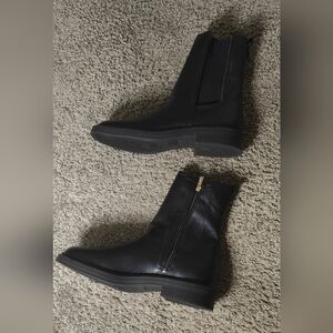 Kenneth Cole Black Ankle Boots Size 13